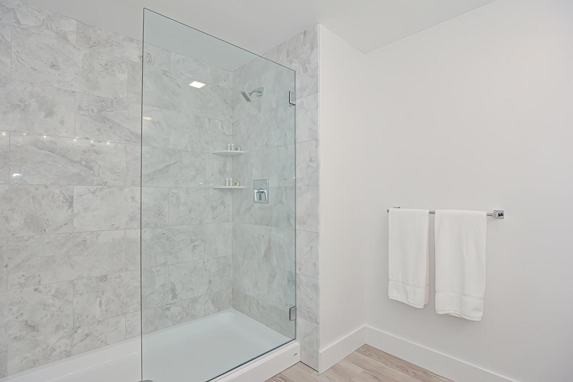 פלימות Thomas Sea Suites At Harbourtown חדר תמונה